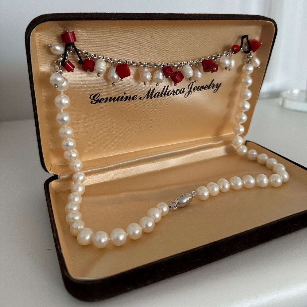 Fresh water Persls & Coral Necklace 925 clasp